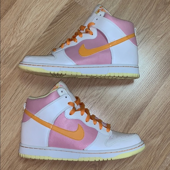 Nike Shoes - Rare Nike Sneakers